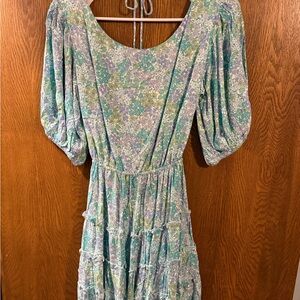 Green Floral Puff-Sleeve Mini Dress with Tiered Skirt